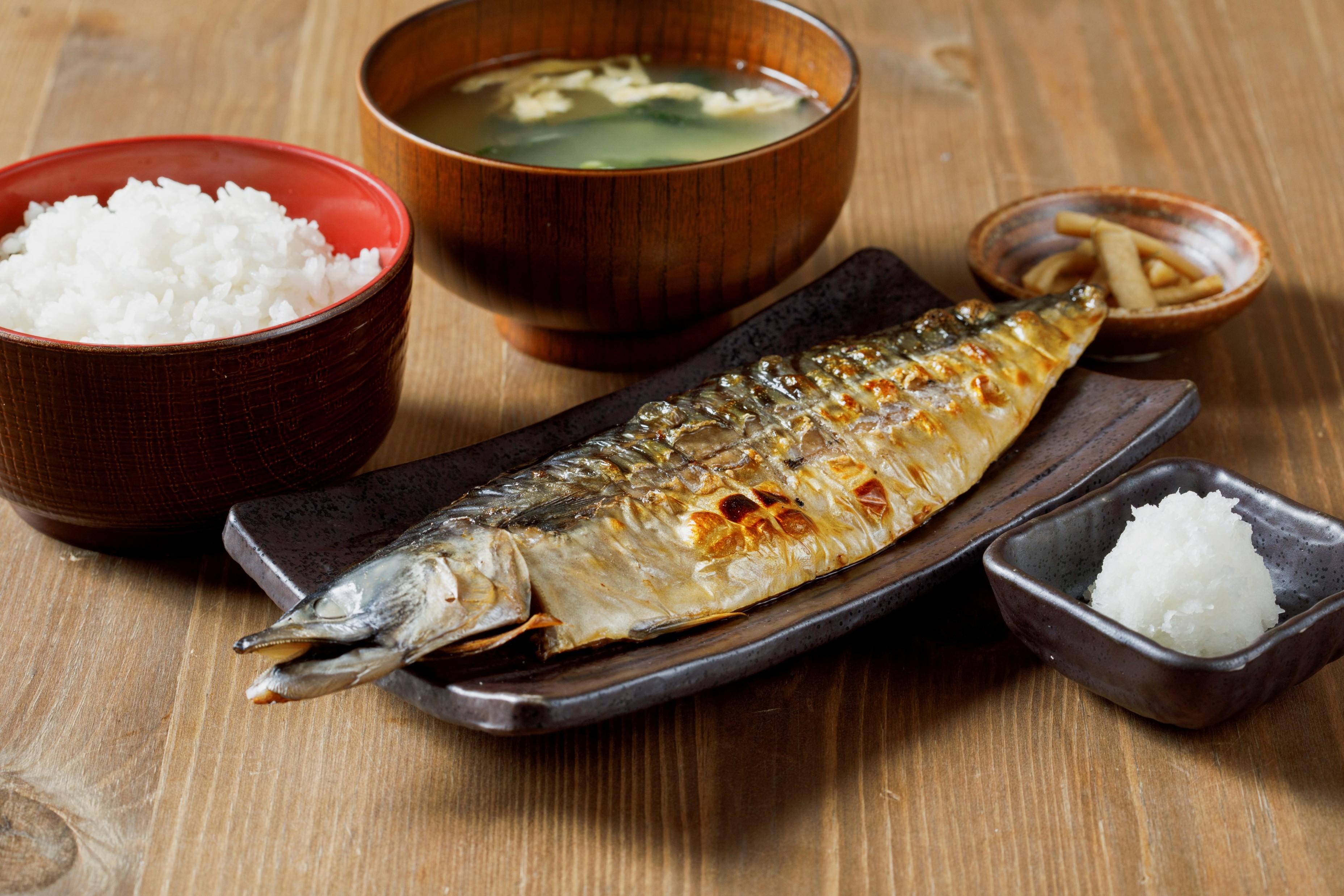 しんぱち食堂